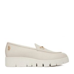 Półbuty U.S. Polo Assn. Białe półbuty damskie U.S. Polo Assn., bez wzorów, bez obcasa, na koturnie. Za 369.99 zł.