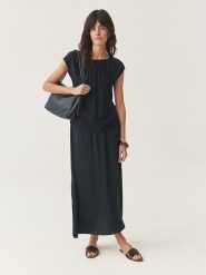 TATUUM Bluzka w kolorze granatowym rozmiar: 42. Niebieskie bluzki damskie Tatuum, bez wzorów, z wiskozy, bez kołnierzyka, bez ramiączek. Za 104.89 zł.