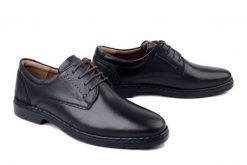 JOSEF SEIBEL 42801 860 100 Alastair 01 schwarz, półbuty męskie. Czarne półbuty męskie Josef Seibel, ze skóry, bez zapięcia. Za 314.42 zł.