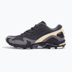 Buty męskie Mizuno Wave Rider 10 Cordura. Czarne obuwie do biegania damskie Mizuno, mizuno wave. Za 589.99 zł.