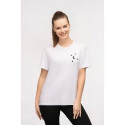 T-shirt do jogi Moonholi Moonstar z krótkim rękawem. Białe t-shirty damskie MOONHOLI, s, bez wzorów, bez kołnierzyka. Za 99.00 zł.