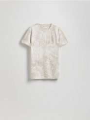 T-shirt slim fit z wiskozą - złamana biel. T-shirty męskie Reserved, l, bez wzorów, z dzianiny, bez kołnierzyka. W wyprzedaży za 59.99 zł.
