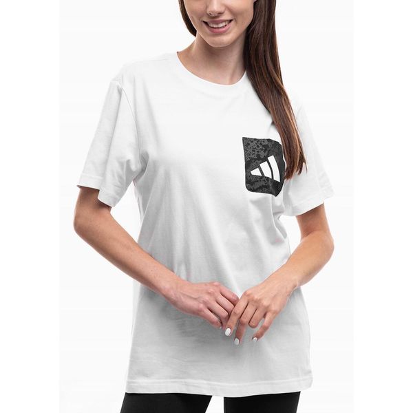 Adidas koszulka Kobieta t-shirt bluzka sportowa wygodna bawełniana roz. S. Białe bluzki sportowe damskie Adidas, s, z bawełny, bez kołnierzyka, bez ramiączek. Za 78.00 zł.