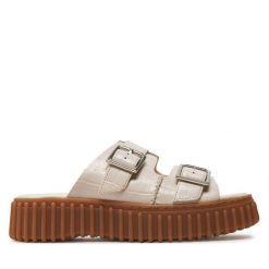 Klapki Clarks. Brązowe klapki damskie Clarks, bez wzorów, bez obcasa. Za 399.99 zł.