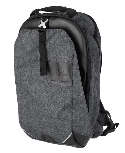Plecak Cadrick. Szare plecaki damskie NORCO, z aplikacjami, z materiału. Za 329.95 zł.
