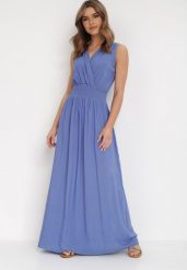 Niebieska Sukienka Clymiolea. Niebieskie sukienki damskie Born2be, m, bez wzorów, z tkaniny, eleganckie, bez kołnierzyka, bez ramiączek, maxi, kopertowe. W wyprzedaży za 55.99 zł.