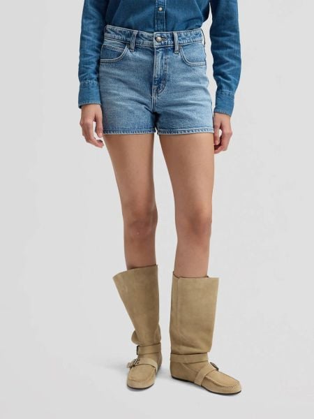 DAMSKIE SZORTY LEE CAROL SHORT CALM SEAS 112376611. Szorty damskie Lee, bez wzorów, z jeansu. Za 169.99 zł.