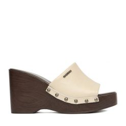 Klapki G-Star Raw. Brązowe klapki damskie G-Star Raw, bez wzorów, bez obcasa. Za 259.99 zł.