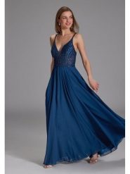 SWING Sukienka w kolorze niebieskim rozmiar: 40. Niebieskie sukienki damskie Swing, bez wzorów, bez kołnierzyka, bez ramiączek, maxi. Za 295.66 zł.