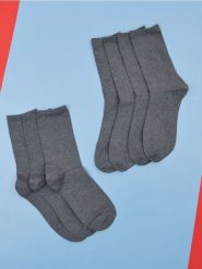 Skarpetki 7 pack - szary. Szare skarpetki męskie Sinsay, bez wzorów. Za 19.99 zł.