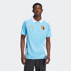 Koszulka piłkarska ADIDAS Belgia EURO 2024 wyjazdowa. Niebieskie bluzki damskie Adidas, s, bez wzorów, sportowe, bez kołnierzyka, bez ramiączek. W wyprzedaży za 299.99 zł.