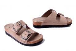 DR. BRINKMANN 700741-08 beige, klapki damskie. Brązowe klapki damskie Dr. Brinkmann, bez wzorów, ze skóry, bez obcasa. Za 264.90 zł.