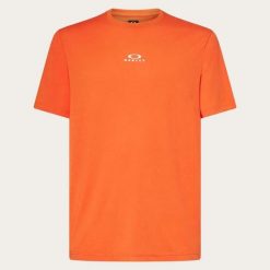 Koszulka sportowa męska Oakley BARK NEW FOA457131-40O. Brązowe t-shirty sportowe męskie Oakley, m, z bawełny, bez ramiączek, na fitness i siłownię. Za 112.54 zł.
