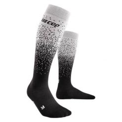 Męskie skarpety kompresyjne sportowe z merino CEP Snowfall. Białe skarpetki męskie CEP, bez wzorów, z elastanu. Za 199.00 zł.