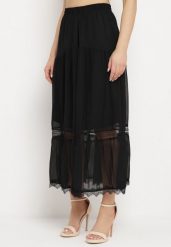 Czarna Spódnica Maxi o Rozkloszowanym Fasonie z Ozdobną Koronką Giadara. Czarne spódniczki damskie Born2be, l, z aplikacjami, z koronki, maxi, rozkloszowane. Za 64.99 zł.