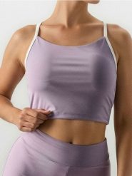 Sportowy top Gym Hard - fioletowy. Fioletowe topy sportowe damskie Sinsay, l, bez wzorów, bez ramiączek. Za 25.99 zł.