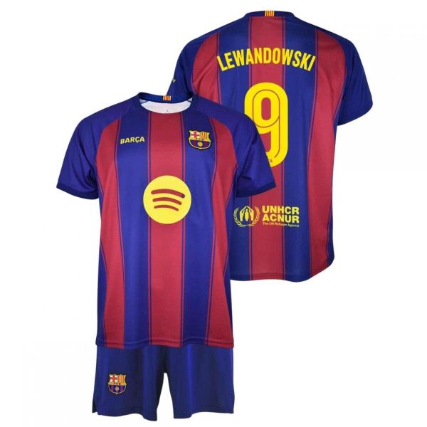 FC Barcelona Lewandowski komplet koszulka spodenki junior box 2025/26. Szorty damskie FC Barcelona, bez wzorów, sportowe. Za 279.00 zł.
