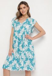 Niebieska Bawełniana Sukienka o Rozkloszowanym Kroju w Kwiaty Libella. Niebieskie sukienki damskie Born2be, do pracy, l, bez wzorów, z bawełny, biznesowe, bez kołnierzyka, bez ramiączek, midi, proste. Za 49.99 zł.