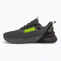 Buty do biegania PUMA Retaliate 3 Unwavered. Czarne obuwie do biegania damskie Puma. Za 269.99 zł.