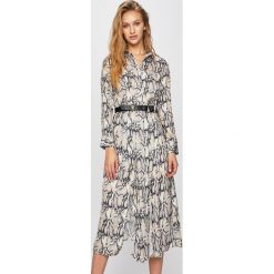 Answear - Sukienka. Brązowe sukienki damskie ANSWEAR, na co dzień, s, bez wzorów, z poliesteru, casualowe, bez kołnierzyka, bez ramiączek, mini, proste. Za 169.90 zł.