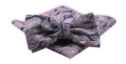 Zestaw: Mucha z Poszetką - Alties - Granat z Różem, Paisley. Czerwone krawaty i muchy męskie Alties, bez wzorów, eleganckie. Za 54.00 zł.