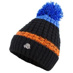 Czapka Zimowa czapka z daszkiem i lekką polarową podszewką. Brązowe czapki męskie GUGGEN MOUNTAIN, na zimę, bez wzorów, z dzianiny, eleganckie. W wyprzedaży za 149.48 zł.