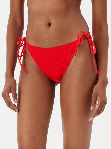 Chantelle Dół od bikini C12VA5 Czerwony. Czerwone bikini damskie Chantelle, bez wzorów. Za 109.99 zł.