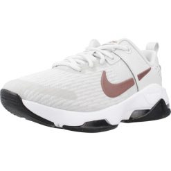 Tenisówki Nike Model Zoom Bella Kolor Szary. Szare trampki i tenisówki damskie Nike, bez wzorów, z materiału. Za 609.00 zł.