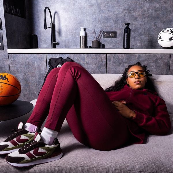 Damskie legginsy Kappa Gazib. Czerwone legginsy damskie Kappa, bez wzorów. Za 196.00 zł.