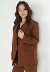 Brązowa Marynarka Oversize Niezapinana Basi. Brązowe marynarki i żakiety damskie Born2be, l, bez wzorów. Za 119.99 zł.