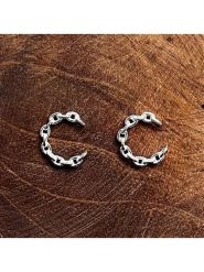 Les Petites Précieuses Srebrne kolczyki-kreole rozmiar: onesize. Szare kolczyki damskie Les Petites Précieuses, srebrne. Za 73.93 zł.