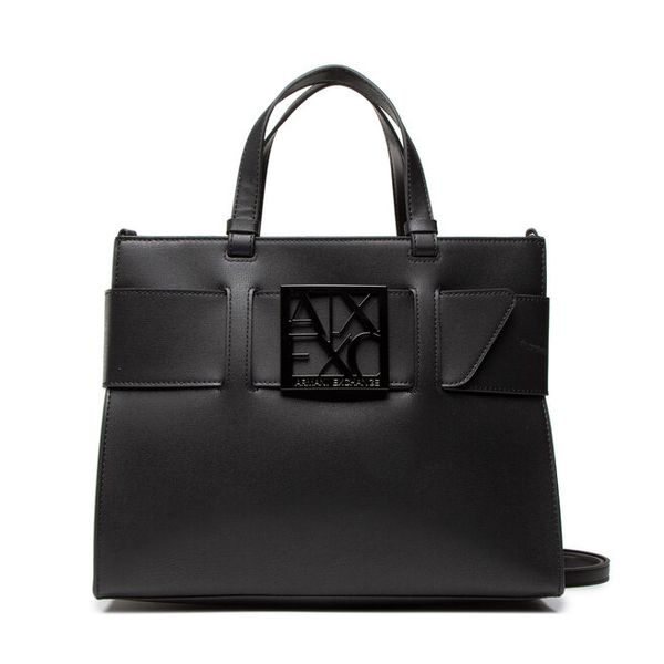 Torebka Armani Exchange. Czarne torebki klasyczne damskie Armani Exchange, bez wzorów, bez dodatków. Za 749.99 zł.