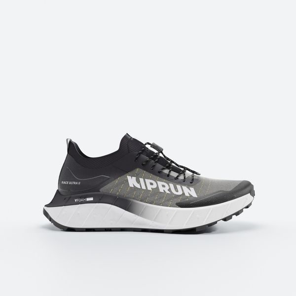 Buty do biegania w terenie Kiprun Race Ultra 2. Czarne obuwie do biegania damskie KIPRUN. Za 599.99 zł.