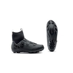 Buty rowerowe mtb męskie NORTHWAVE MAGMA XC Core czarne zimowe. Czarne buty trekkingowe męskie Northwave, na zimę, bez zapięcia, rowerowe. Za 808.00 zł.