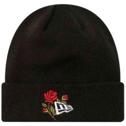 Czapka z daszkiem damska New Era Metallic Bobble Knit Beanie New York Yankees. Brązowe czapki z daszkiem damskie New Era, bez wzorów. Za 139.99 zł.