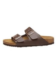 Birkenstock Klapki "Arizona" w kolorze brązowym rozmiar: 43. Brązowe klapki damskie Birkenstock, bez wzorów, bez obcasa. Za 339.00 zł.