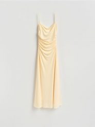 Sukienka z odkrytymi plecami - kremowy. Białe sukienki damskie Reserved, l, bez wzorów, z dzianiny, bez kołnierzyka, bez ramiączek, rozkloszowane. Za 129.99 zł.