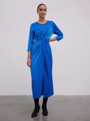 BGN Sukienka w kolorze niebieskim rozmiar: 38. Niebieskie sukienki damskie BGN, na co dzień, bez wzorów, bez kołnierzyka, bez ramiączek, maxi, proste. Za 179.22 zł.