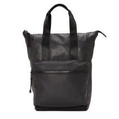 Plecak Tuckerman Leather 21L Czarny - TB0A61CK001. Czarne plecaki damskie Timberland, bez wzorów, ze skóry. Za 716.00 zł.