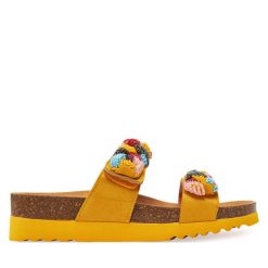 Klapki Scholl. Żółte klapki damskie Scholl, bez wzorów, bez obcasa. Za 359.99 zł.