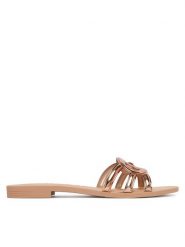 Guess Klapki FLJHO2 ELE03 Miedziany. Brązowe klapki damskie Guess, z aplikacjami, bez obcasa. Za 329.99 zł.