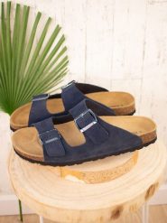 BABUNKERS Family Skórzane klapki w kolorze granatowym rozmiar: 43. Niebieskie klapki i japonki męskie BABUNKERS Family, ze skóry. Za 130.99 zł.