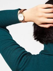 Liebeskind Zegarek kwarcowy w kolorze złoto-jasnobrązowo-białym rozmiar: onesize. Brązowe, analogowe zegarki damskie Liebeskind, ze stali. Za 392.52 zł.