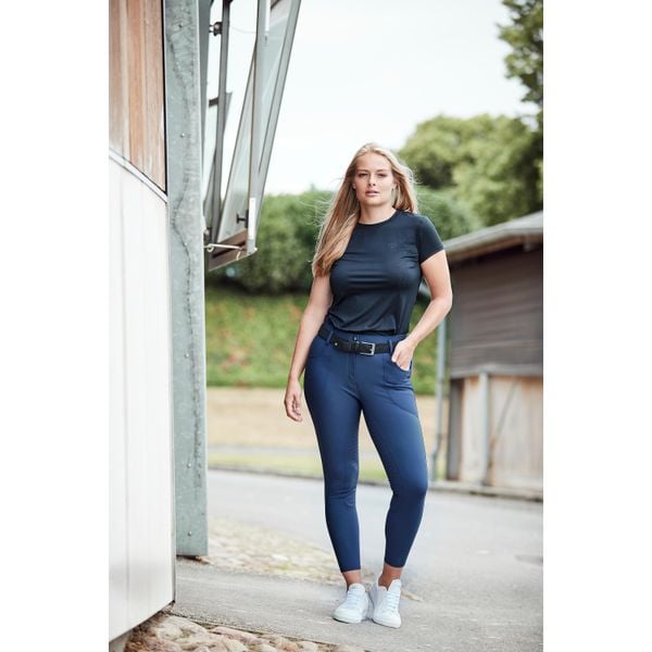 Damskie spodnie jeździeckie z pełnym lejem Catago Rihanna. Niebieskie spodnie sportowe damskie CATAGO, s, do jazdy konnej. Za 591.65 zł.