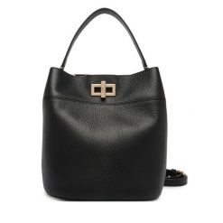 Torebka Furla. Czarne torebki klasyczne damskie Furla, bez wzorów, bez dodatków. Za 1,619.00 zł.