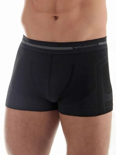 Bokserki sportowe męskie Brubeck BX10430 Comfort Wool. Czarne bokserki męskie Brubeck, bez wzorów, z elastanu. Za 75.00 zł.