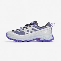 Buty turystyczne damskie MH900 Light. Fioletowe obuwie trekkingowe damskie QUECHUA. Za 349.99 zł.