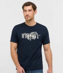 Męski T-Shirt Mustang Style Austin Dark Sapphire 1016858 4136. Niebieskie t-shirty męskie Mustang, m, bez wzorów, z bawełny, bez kołnierzyka. W wyprzedaży za 29.99 zł.