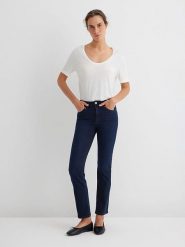 MAVI Dżinsy "Kendra" - Slim fit - w kolorze granatowym rozmiar: W34/L34. Niebieskie jeansy damskie MAVI, z podwyższonym stanem. Za 119.95 zł.