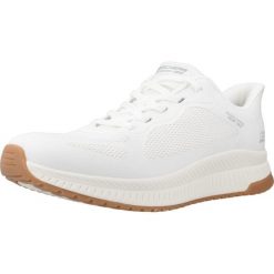 Buty SKECHERS BOBS SQUAD 4 STAPLE LOOK Biały. Białe buty sportowe na co dzień damskie Skechers, bez wzorów, trekkingowe, Skechers Sport. Za 368.99 zł.